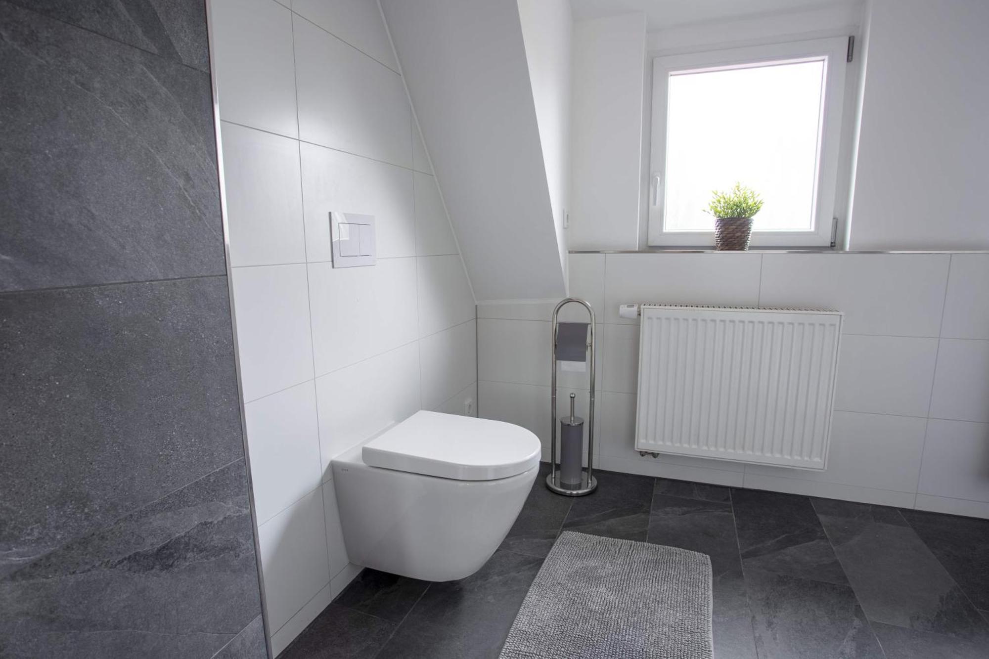Gästezimmer mit Garten / 20 Minuten bis Messe Nürnberg Exterior foto